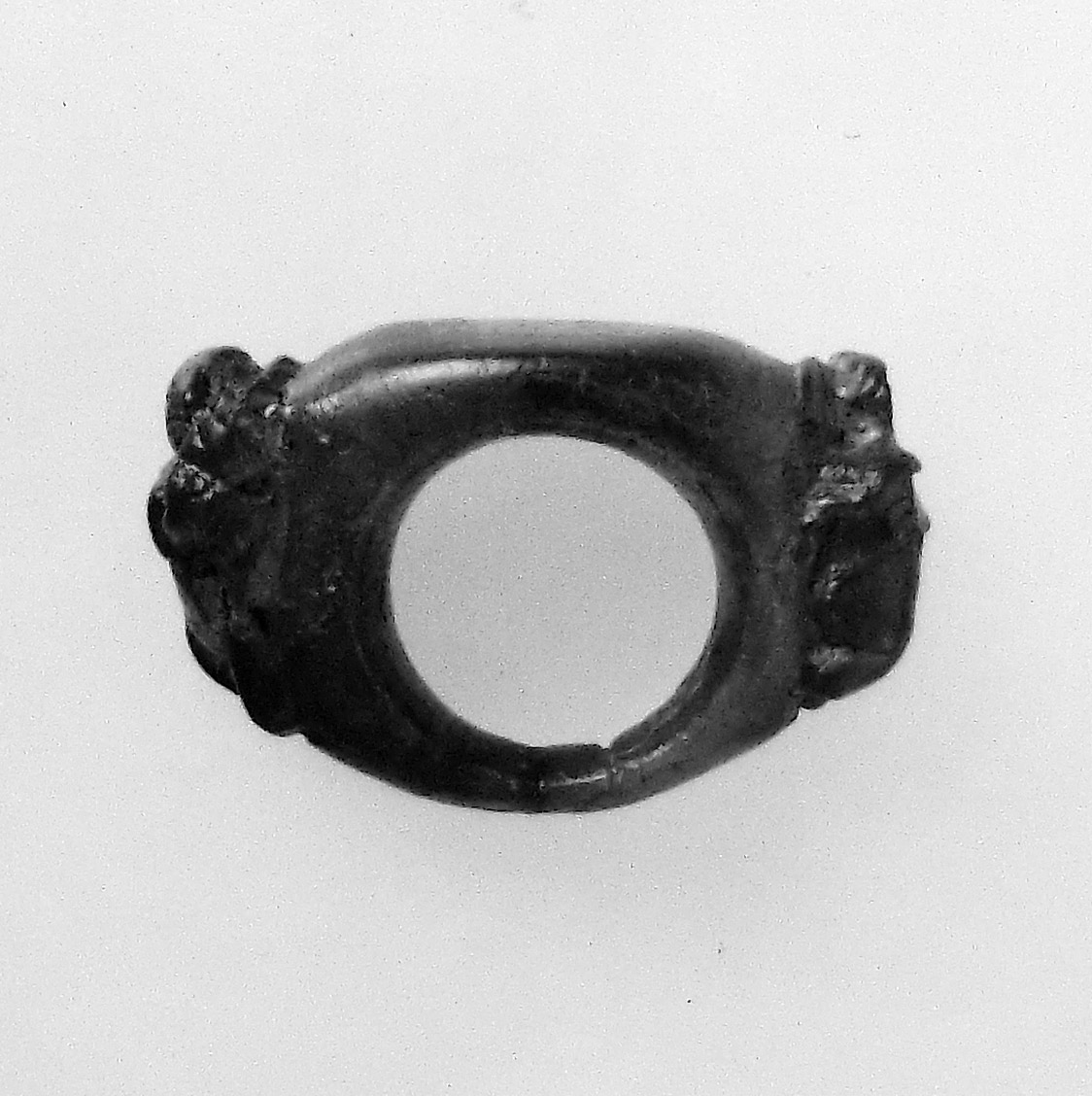 amorini (anello, verga liscia) (secc. I/ III d.C)