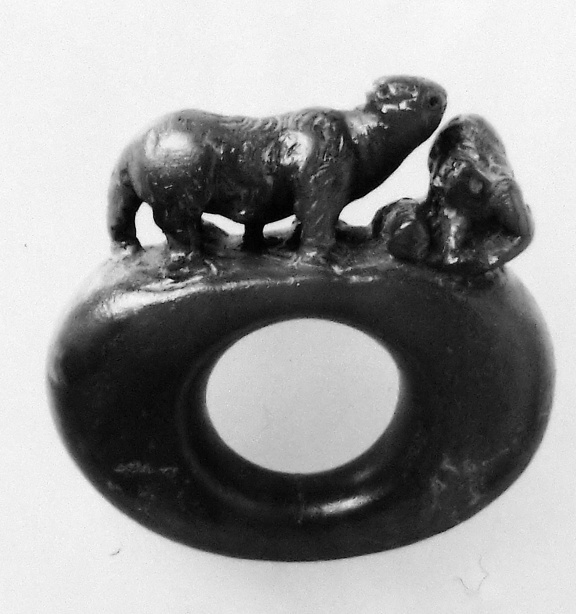 cane (anello, verga liscia) (secc. I/ III d.C)