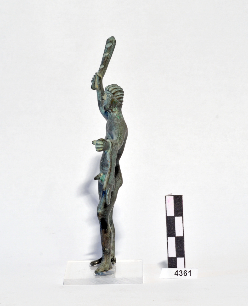 Ercole in assalto (statuetta) - ambiente italico (III-II a.C)