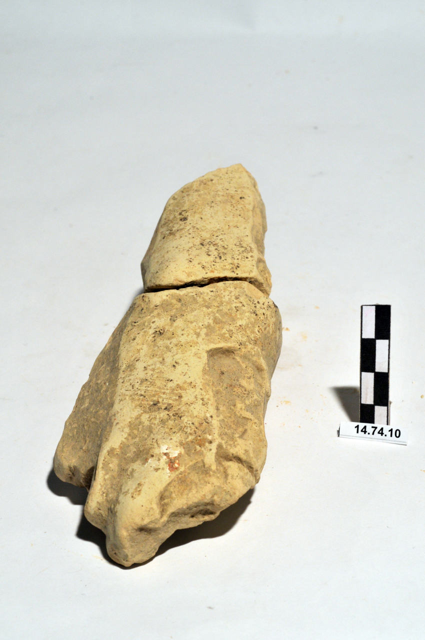 statua/ frontonale, mano con polso (ultimo quarto II a.C)