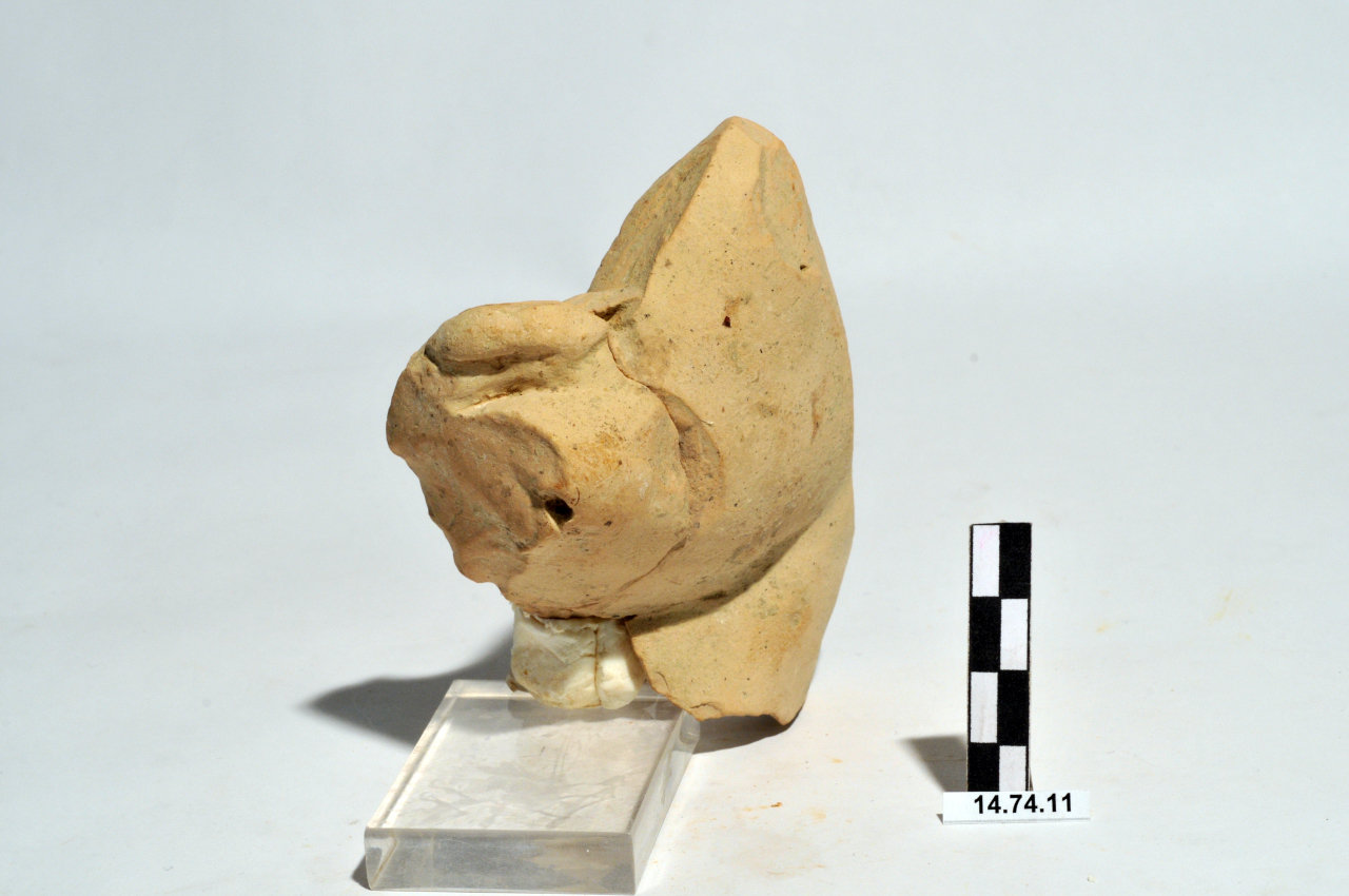 statua/ frontonale, volto (ultimo quarto II a.C)