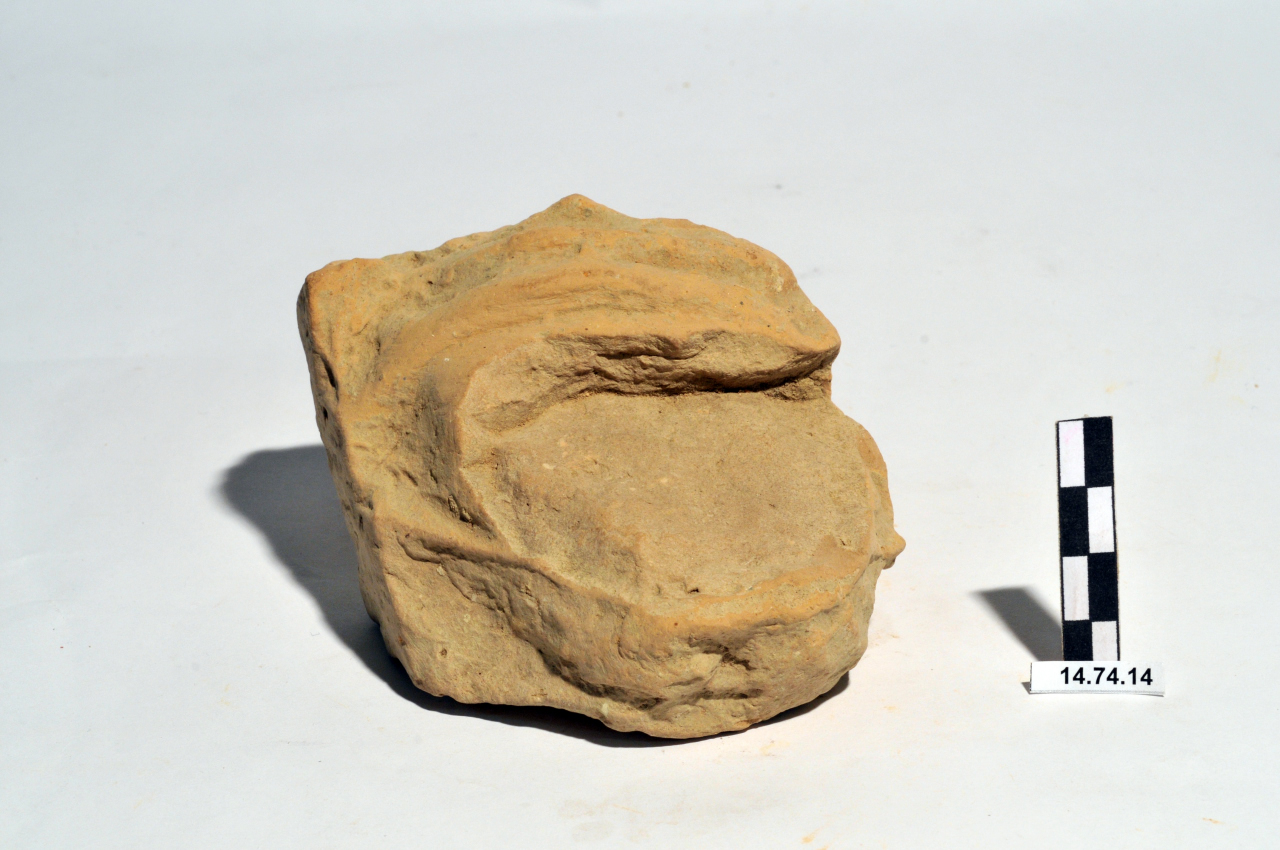 statua/ frontonale, piede (ultimo quarto II a.C)