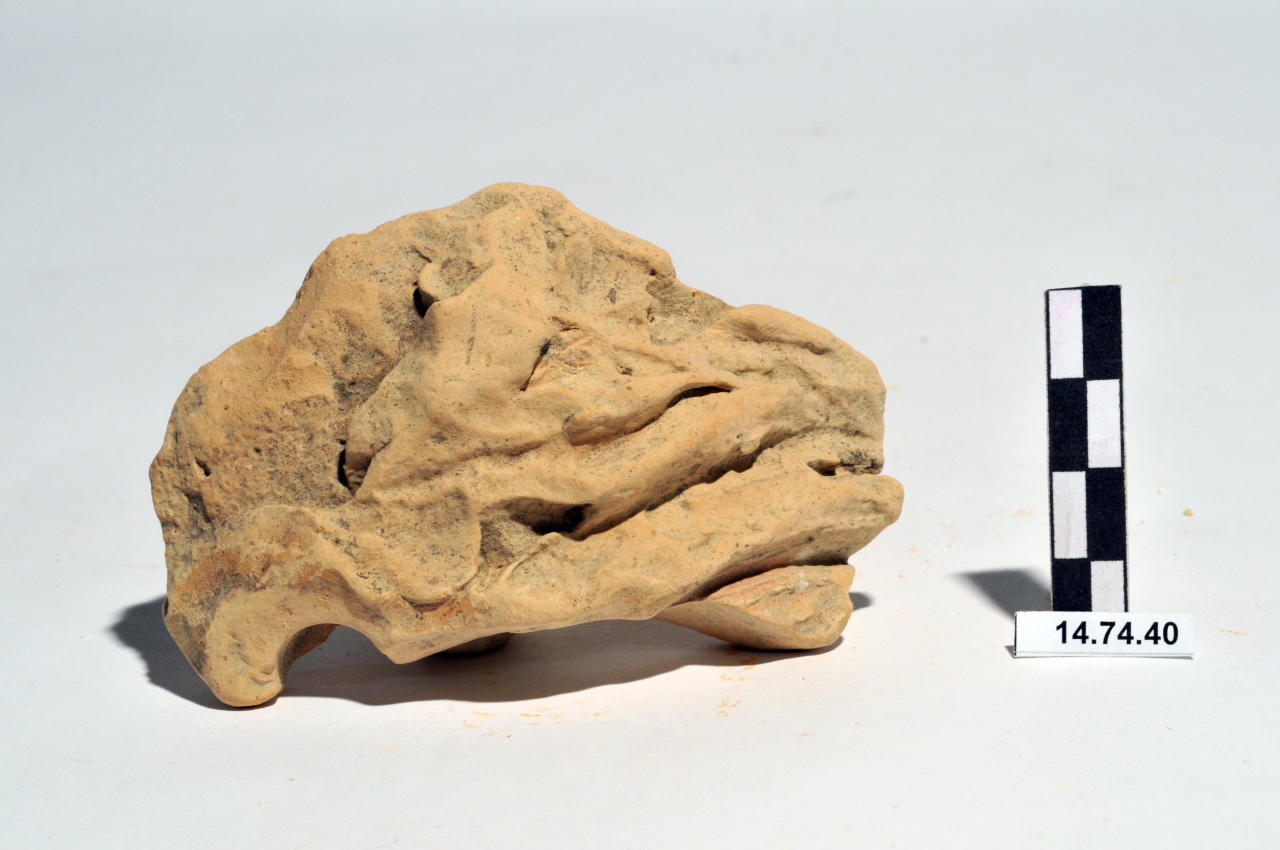 statua/ frontonale, capigliatura (ultimo quarto II a.C)