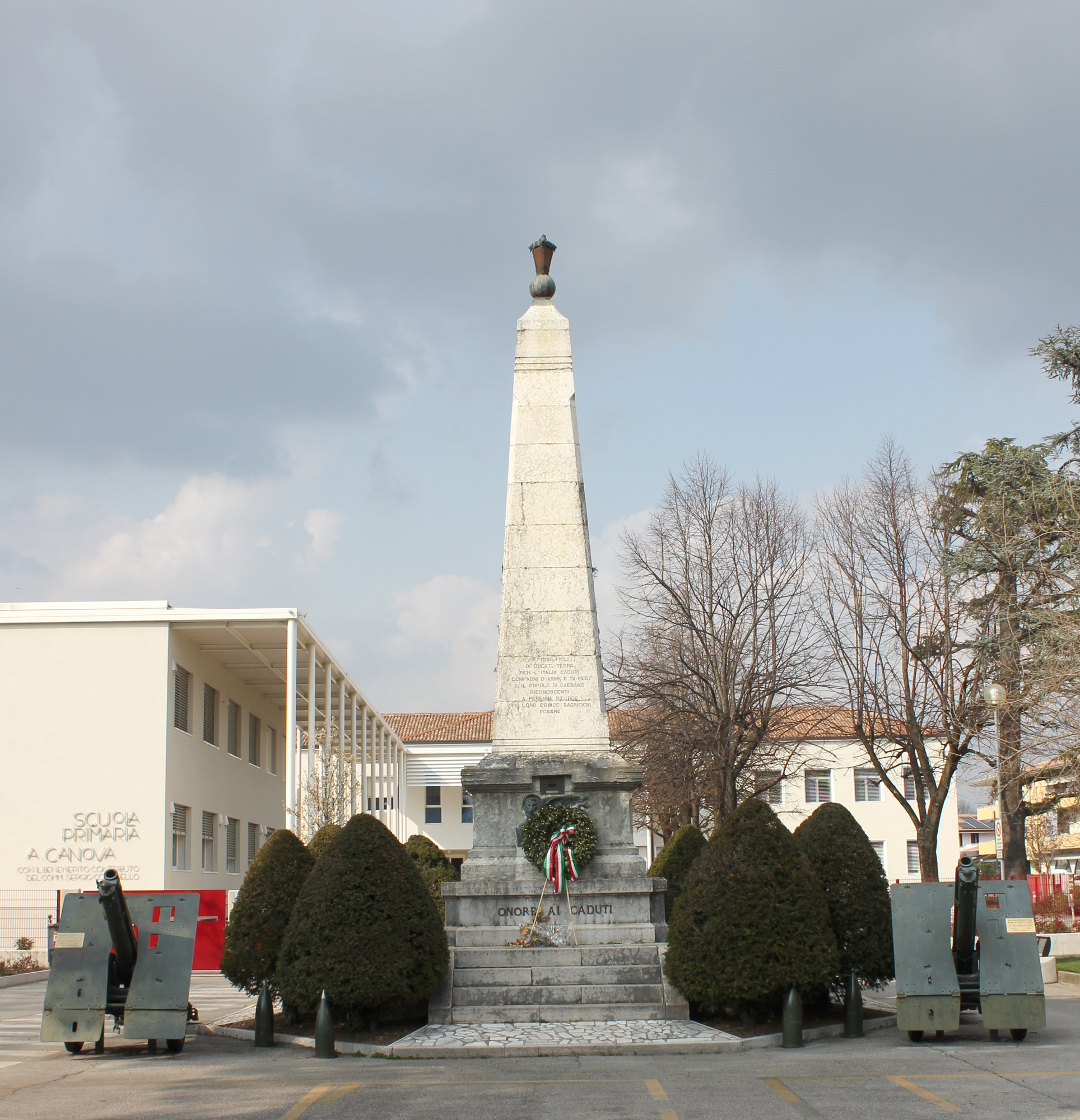 monumento ai caduti - ad obelisco, opera isolata - ambito italiano (XX)