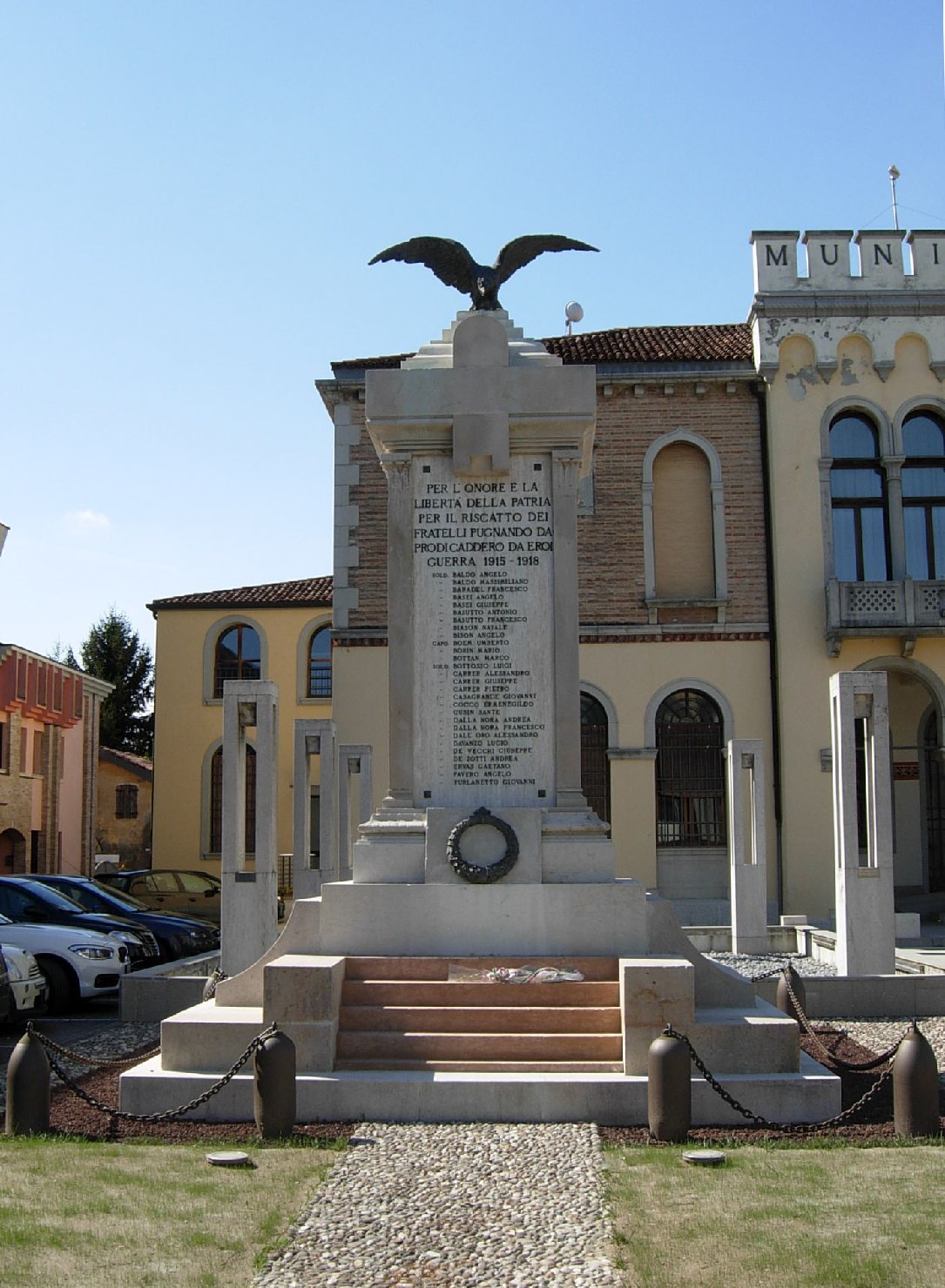 allegoria della Vittoria come aquila (monumento ai caduti - a cippo) - ambito veneto (XX)