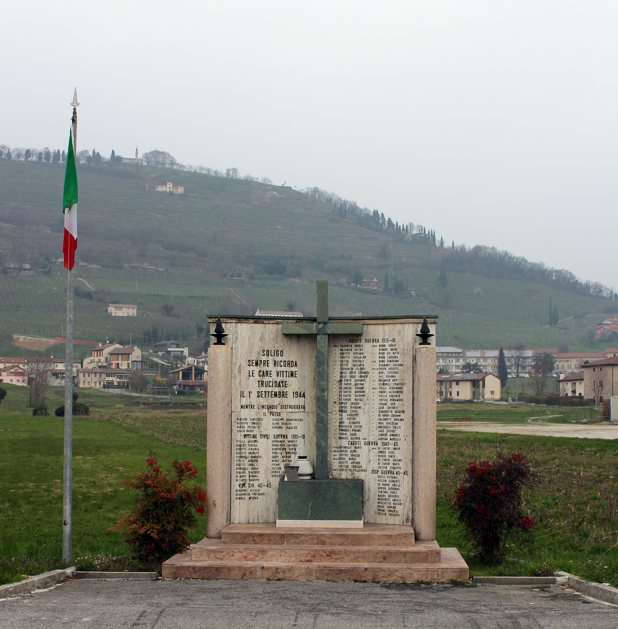 monumento ai caduti - a lapide, opera isolata - ambito italiano (XX)