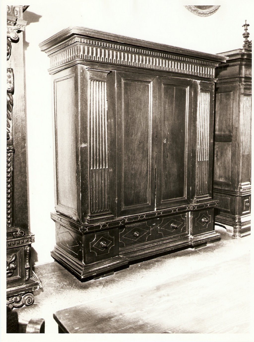 armadio - ambito parmense (prima metà XVIII)