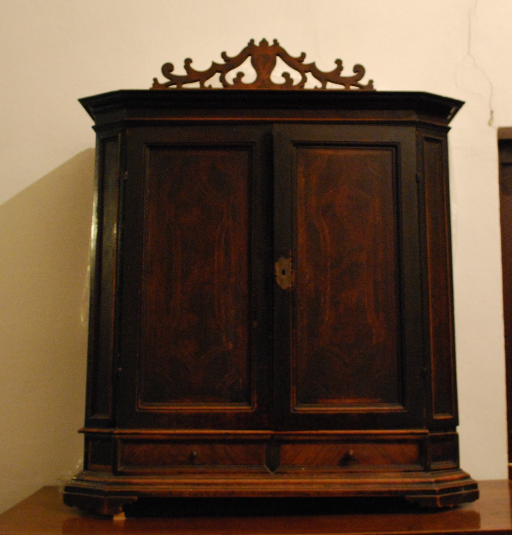 credenza - ambito parmense (fine XVIII)