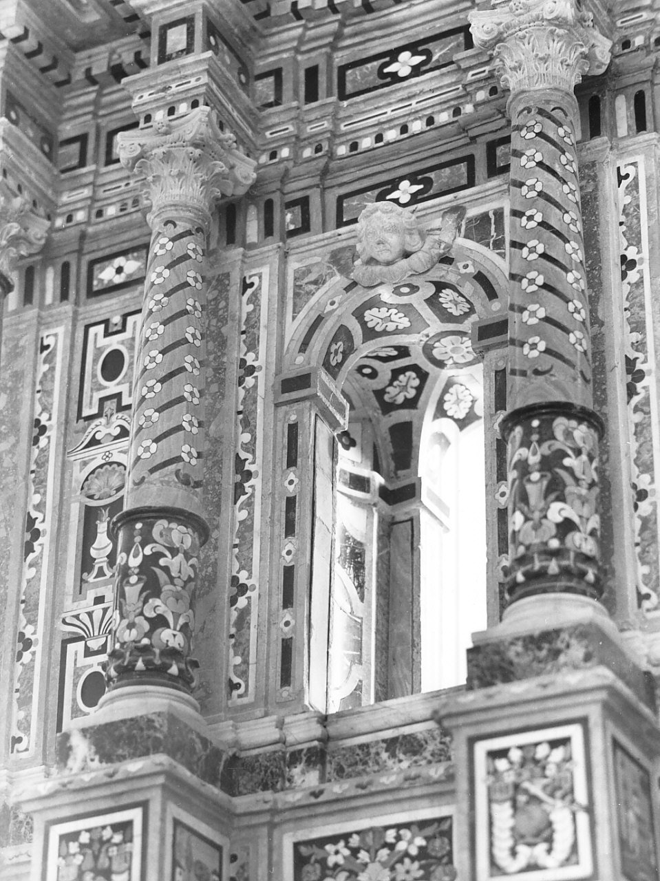 altare maggiore, complesso decorativo - ambito messinese (sec. XVII)