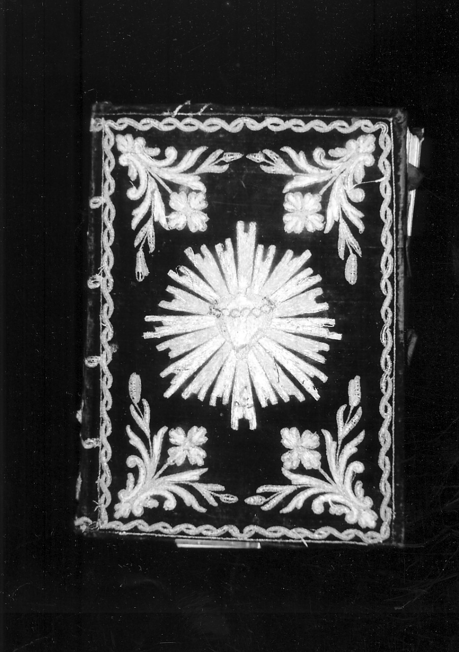 coperta di libro liturgico, opera isolata - manifattura Italia meridionale (fine/ inizio secc. XVIII/ XIX)