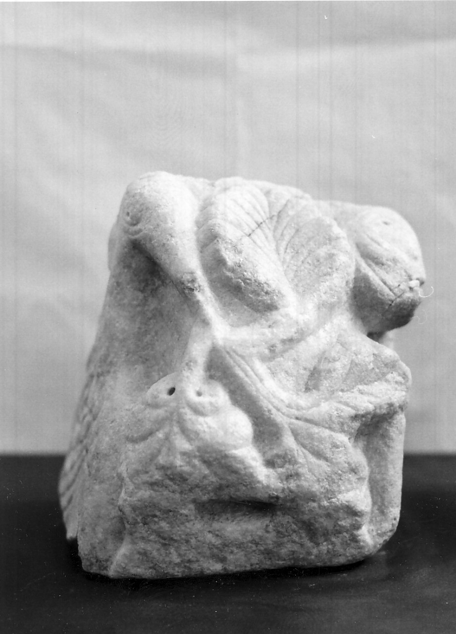 capitello, frammento - bottega normanna (sec. XI)