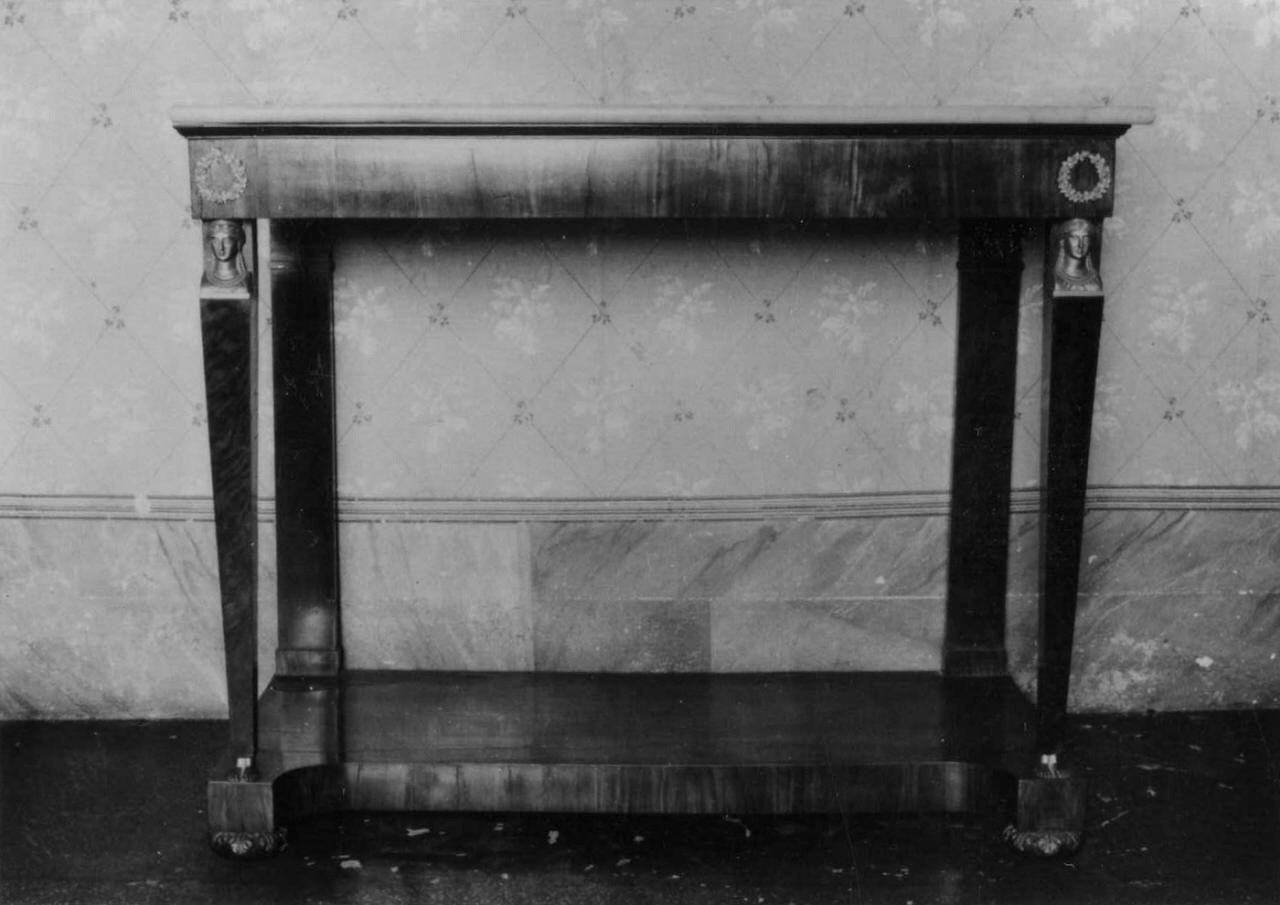 console - manifattura toscana (inizio sec. XIX)