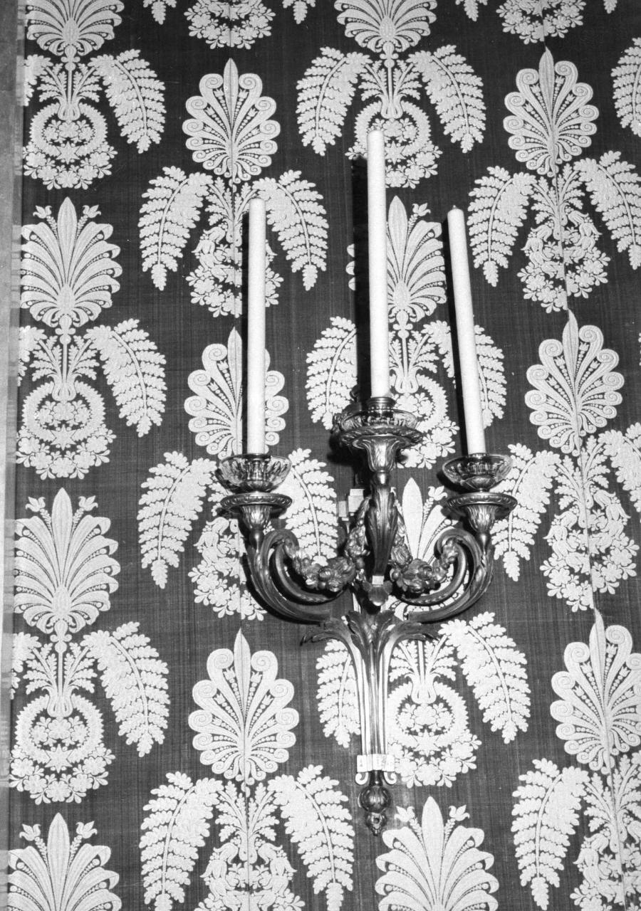 candeliere da parete, serie - manifattura italiana (prima metà sec. XIX)