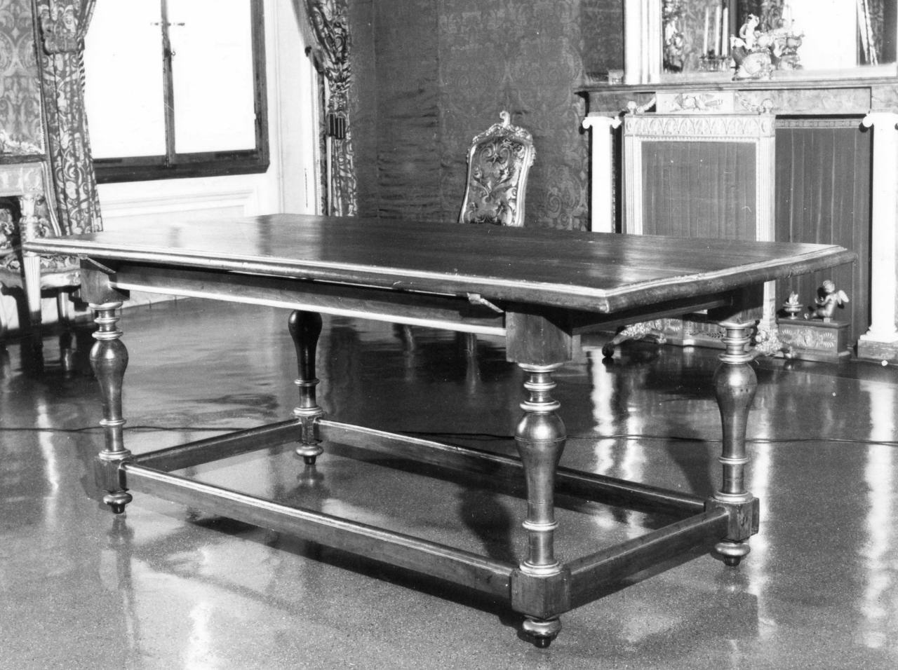 tavolo - manifattura toscana (sec. XVII)