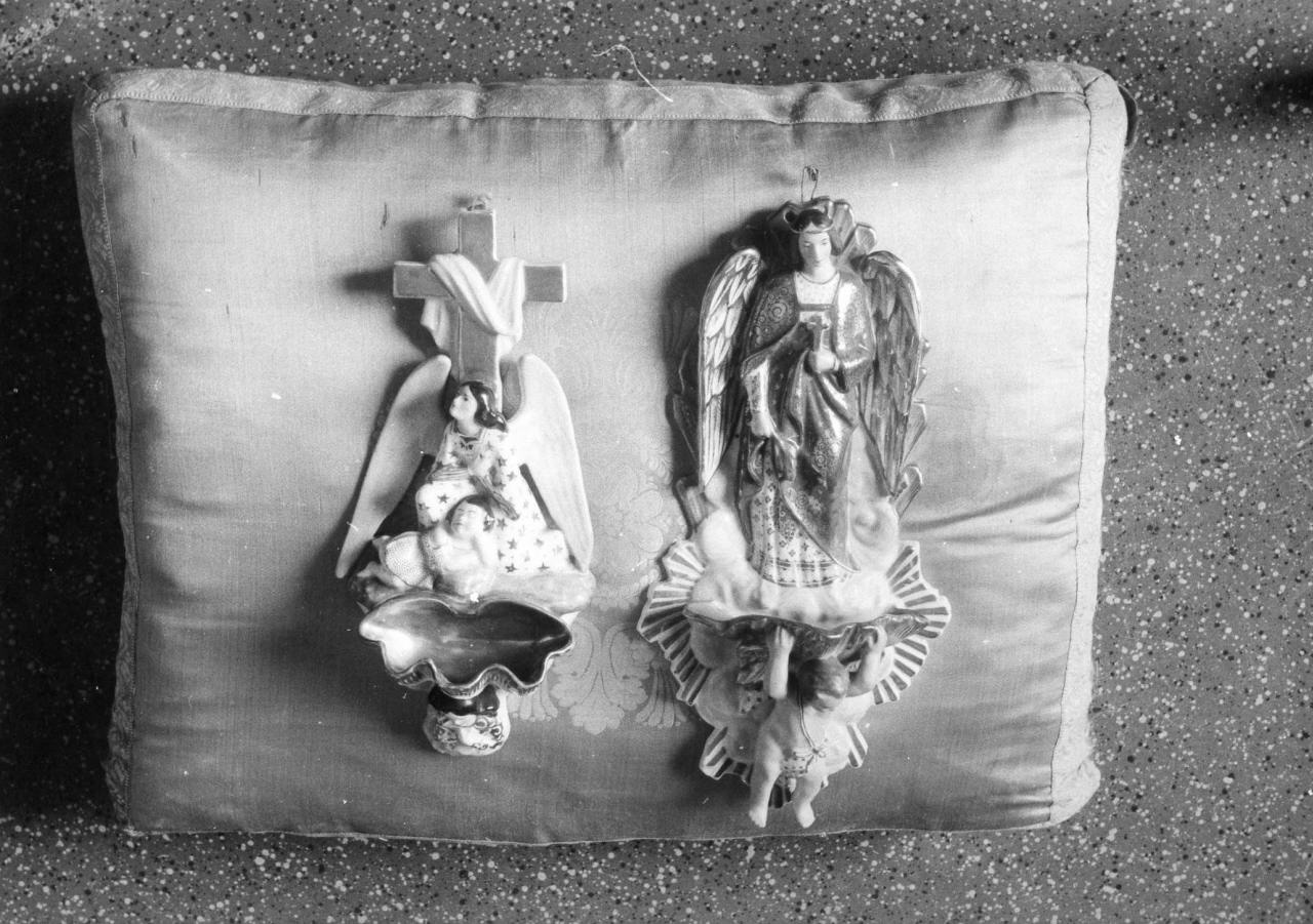 acquasantiera - manifattura italiana (metà sec. XIX)