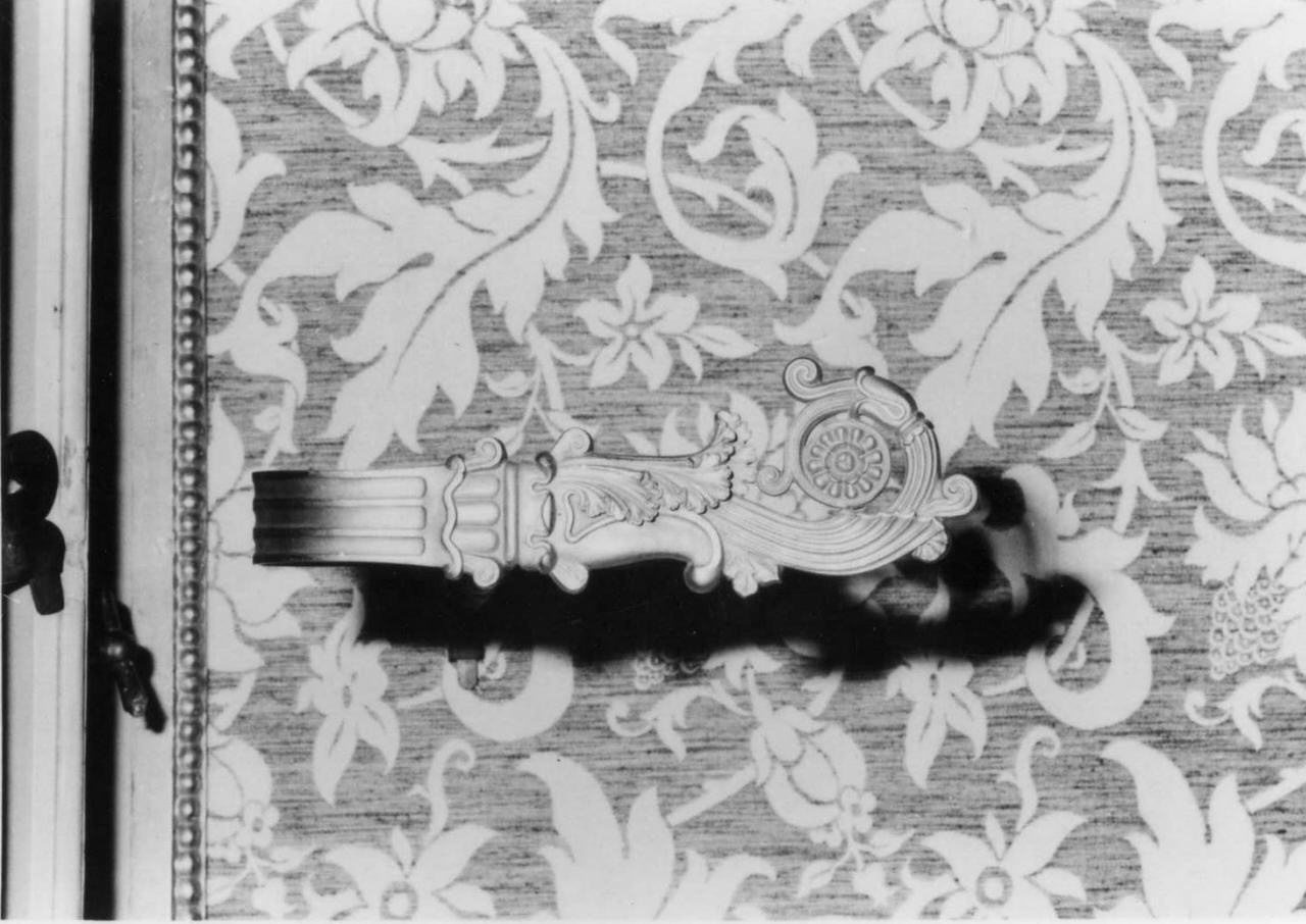 braccio per tenda, serie - manifattura italiana (sec. XIX)