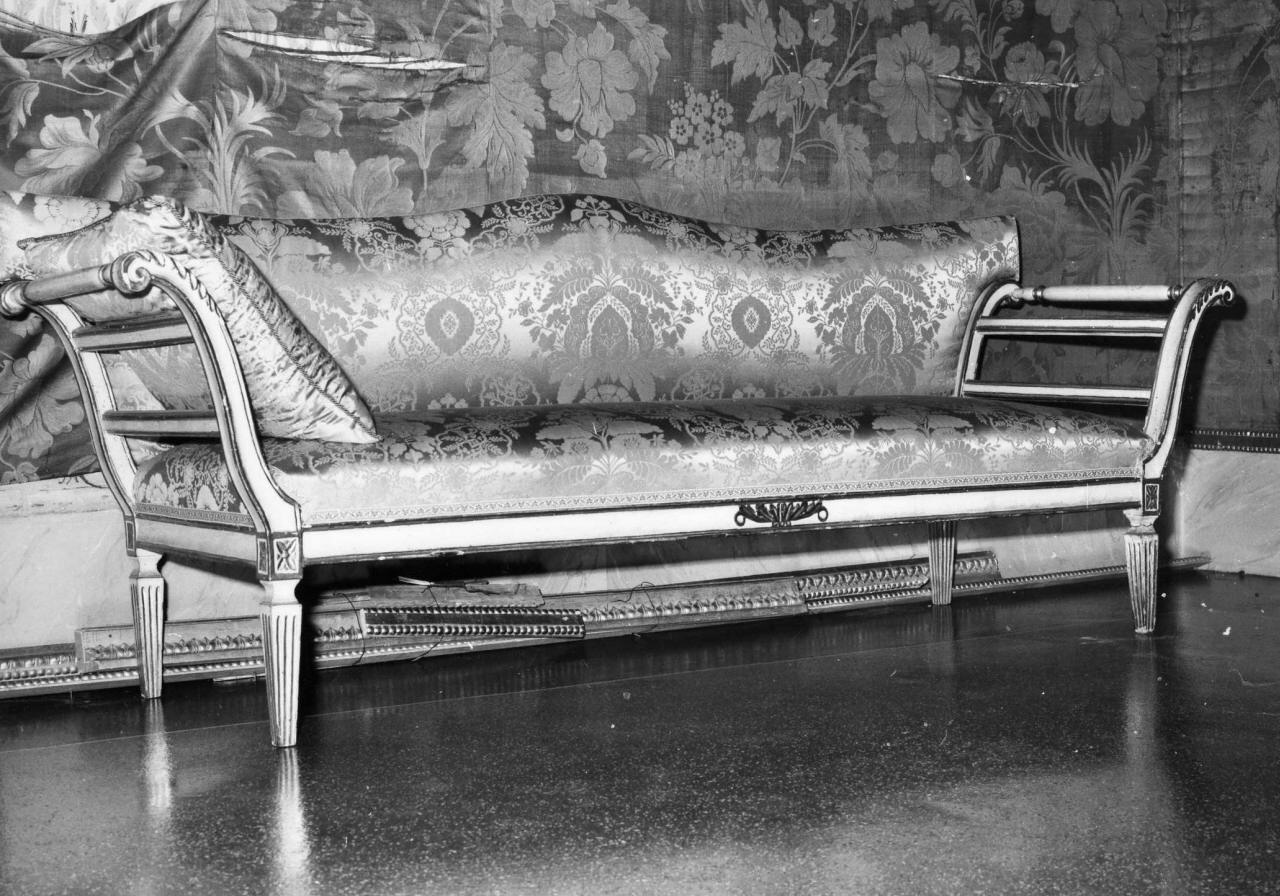 divano - manifattura toscana (fine sec. XVIII)