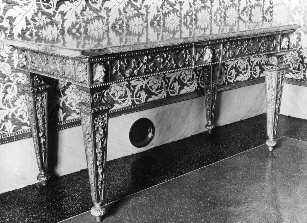 console - manifattura toscana (ultimo quarto sec. XVIII)