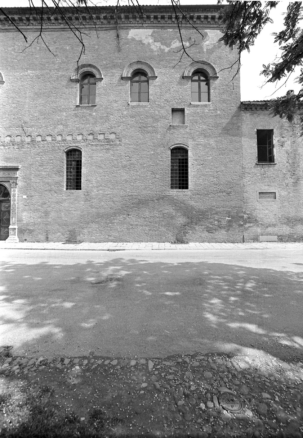 Architetti - Italia - Sec. 15.-16. - Rossetti, Biagio <1447-1516> (negativo) di Gessi, Aldo, Benvenuti, Pietro, Rossetti, Biagio (XX)