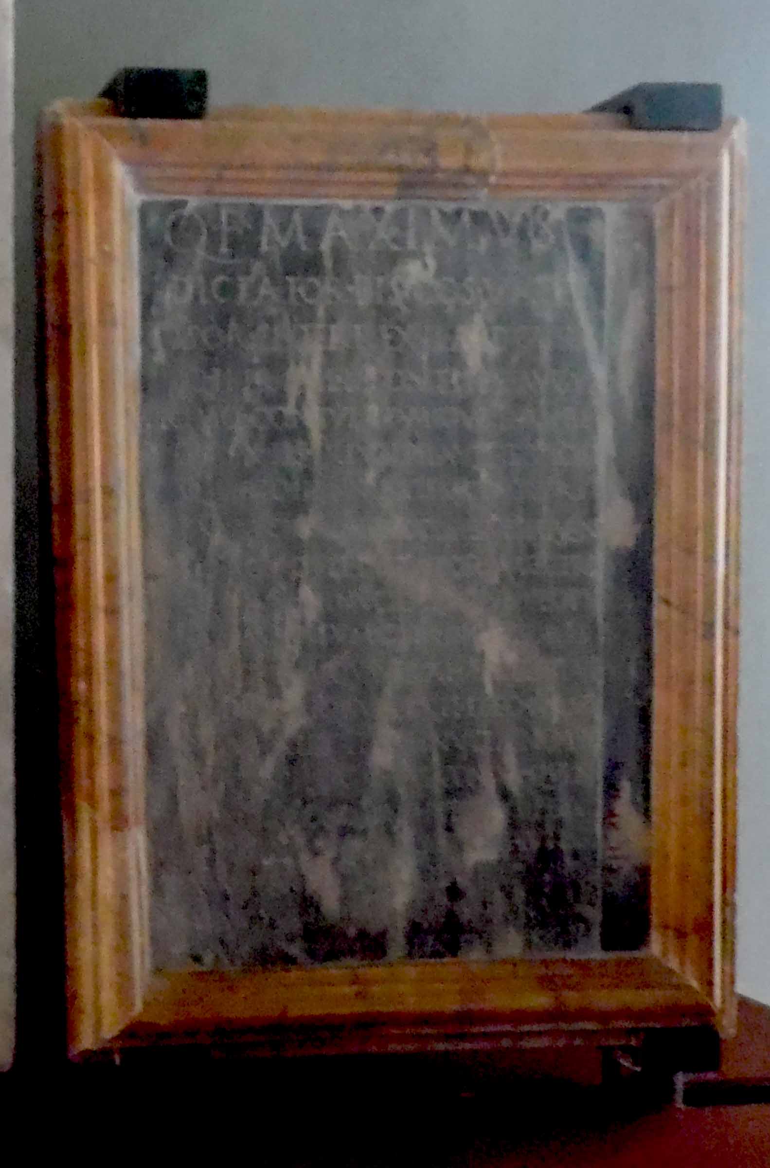 epigrafe in bronzo e marmo (Epigrafe) - ambito romano (Eta' di Augusto)