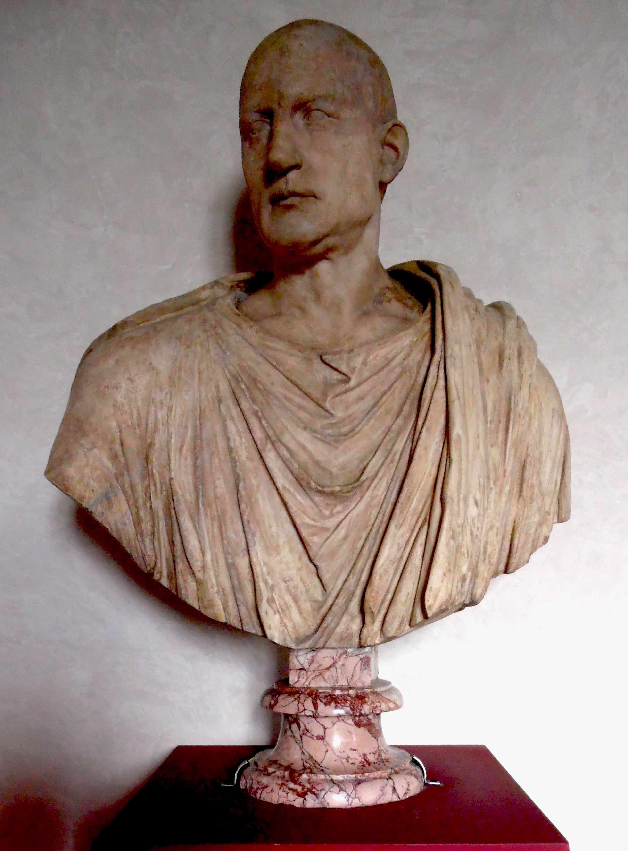 Busto ritarente figura maschile (busto) - ambito romano (terzo quarto I a.C)