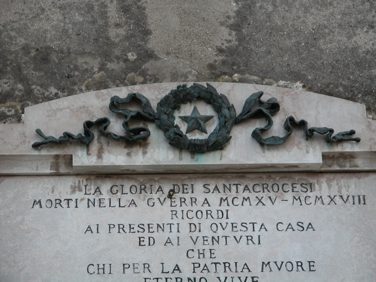 lapide commemorativa ai caduti di Calabrese, Fonderia / Marmeria Chiurazzi (sec. XX)