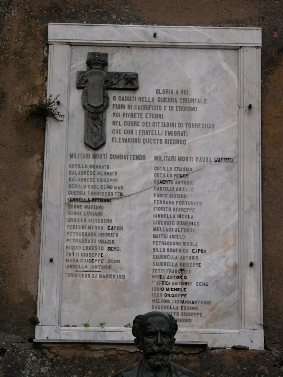 lapide commemorativa ai caduti di Ditta Pisani (sec. XX)