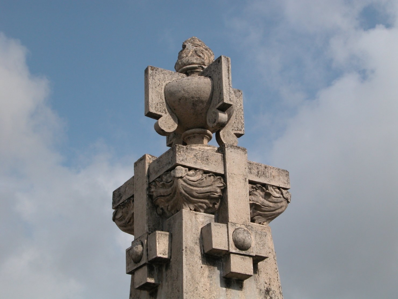 allegoria della Patria (monumento ai caduti - ad obelisco) - bottega Italia centro-meridionale (sec. XX)