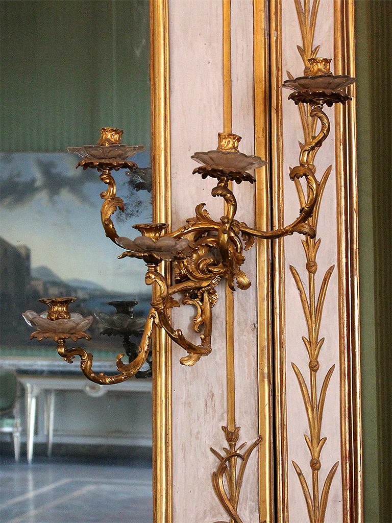 applique, serie di Fiore Gennaro (attribuito), Di Natale Bartolomeo (attribuito) (seconda metà sec. XVIII)