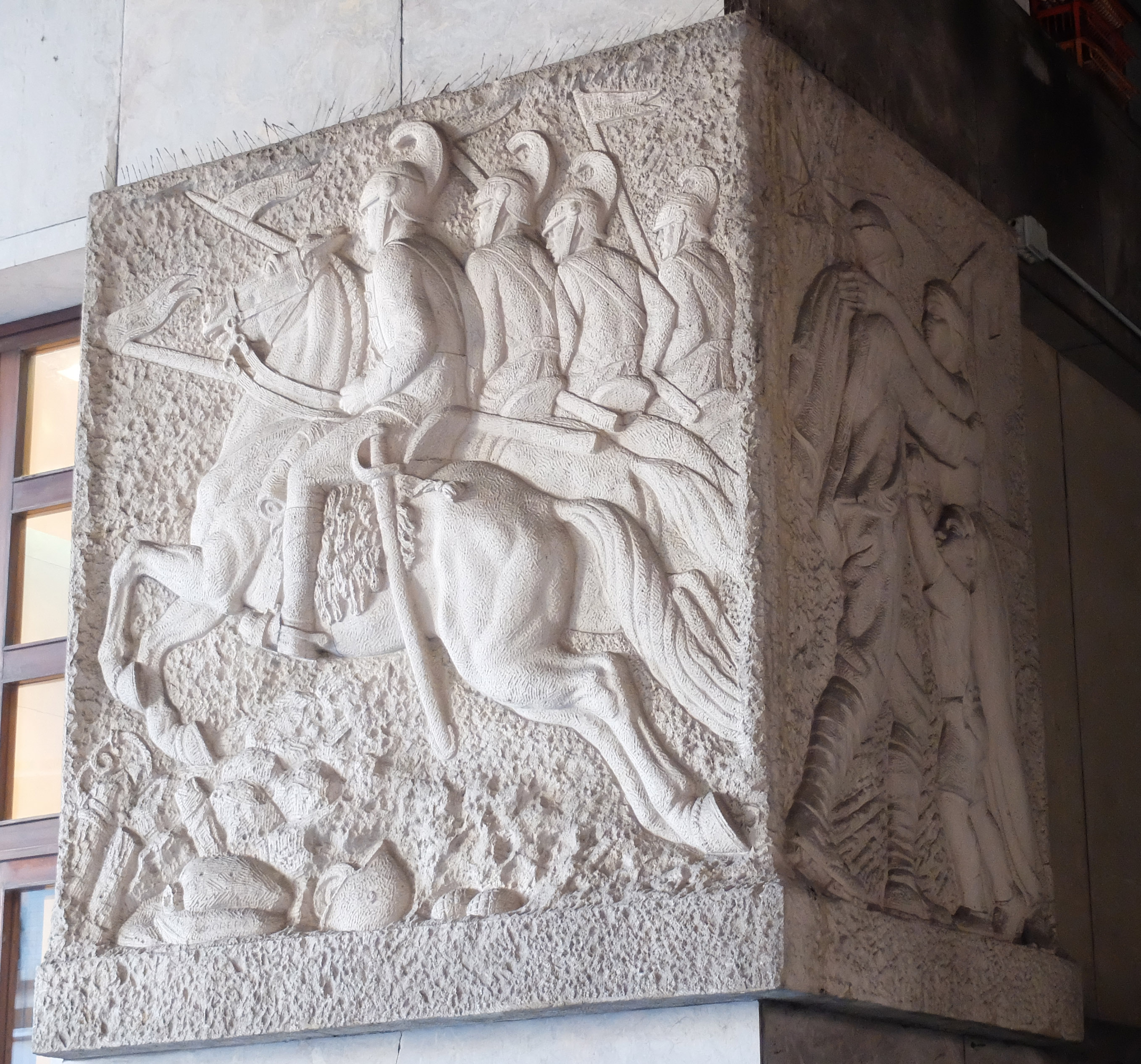 monumento ai caduti - a lapide di Morera Antonio Maria (prima metà XX)