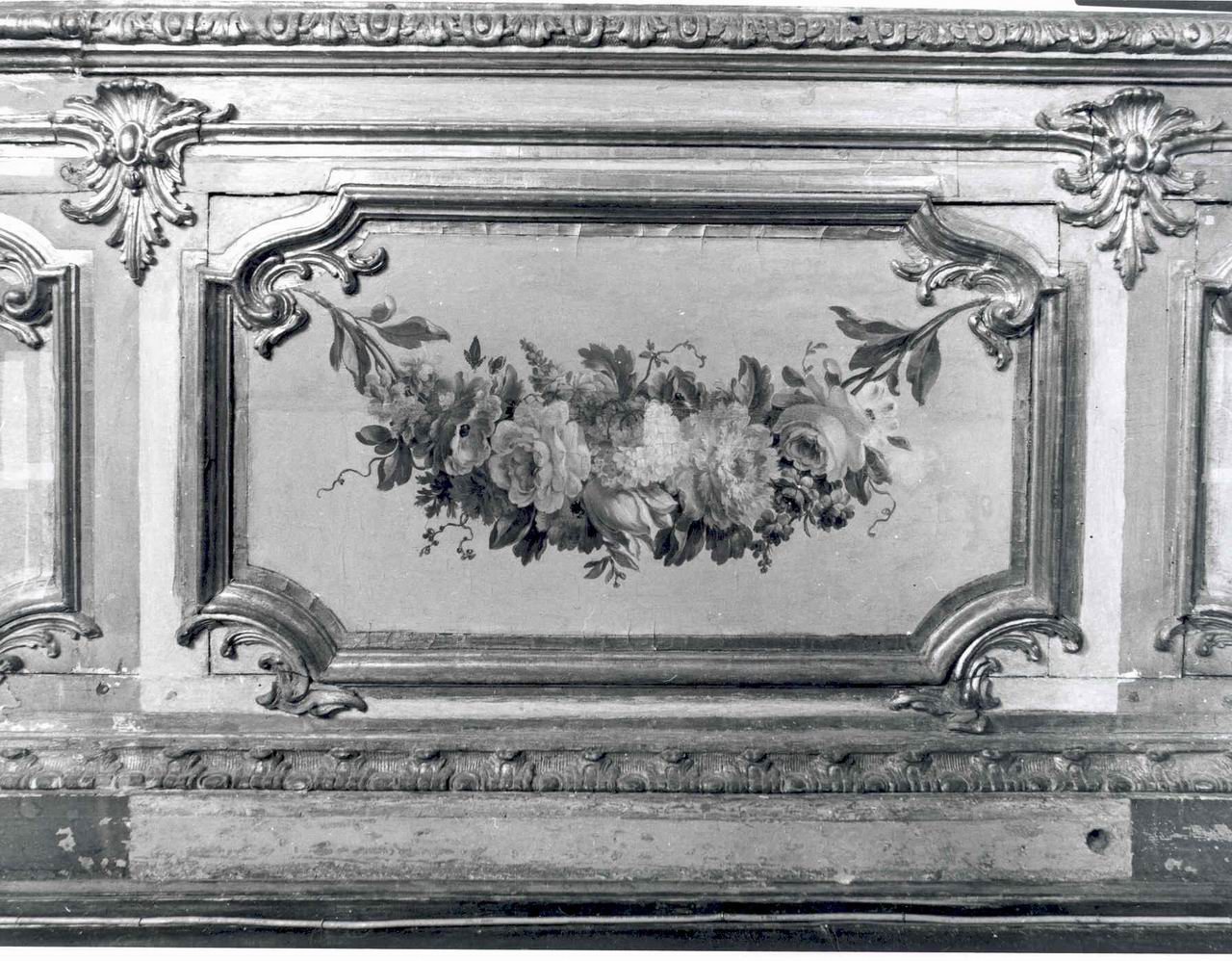 FESTONI CON FIORI (ZOCCOLO, elemento d'insieme) di Rapous Michele Antonio (terzo quarto sec. XVIII)