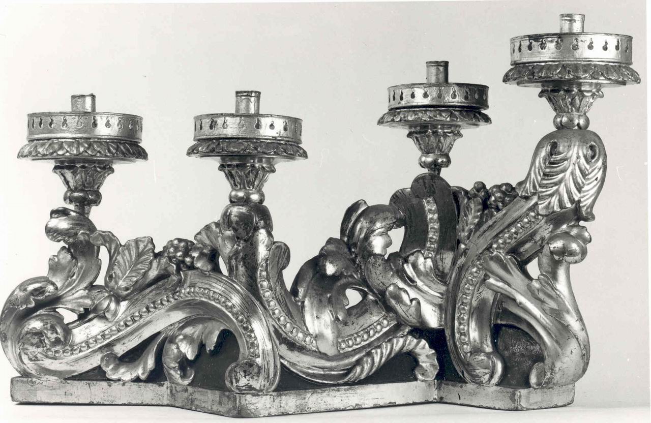 GRADINO DI CANDELABRI - A QUATTRO BRACCI, elemento d'insieme di Bonzanigo, Giuseppe Maria (bottega) (fine sec. XVIII)
