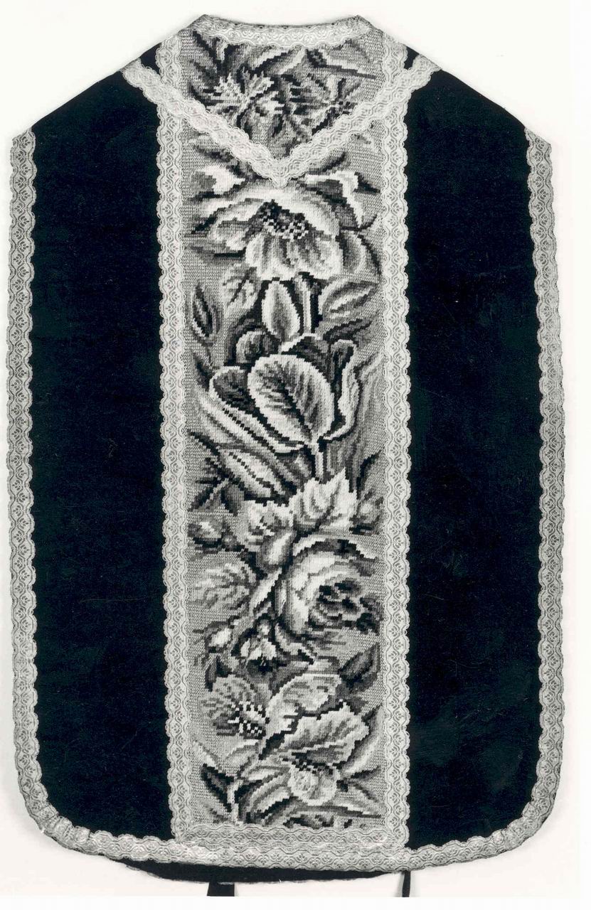 STOLONE DI PIANETA, elemento d'insieme di Maria Teresa Asburgo Lorena (metà sec. XIX)