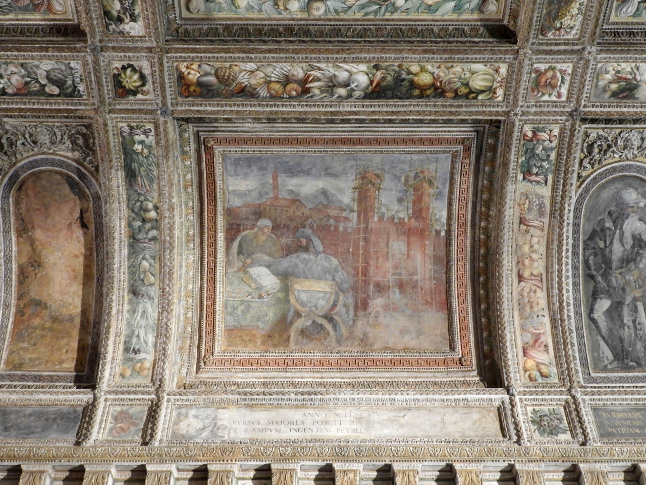La costruzione di Porta Pradella di Mantova (dipinto murale) di Bertani Giovanni Battista, Ghisoni Fermo detto Fermo da Caravaggio (attribuito) (terzo quarto sec. XVI)