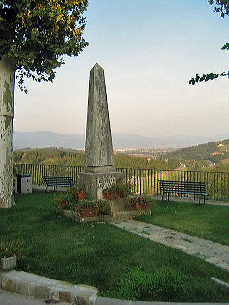 soggetto assente (monumento ai caduti - ad obelisco) - ambito toscano (sec. XX)