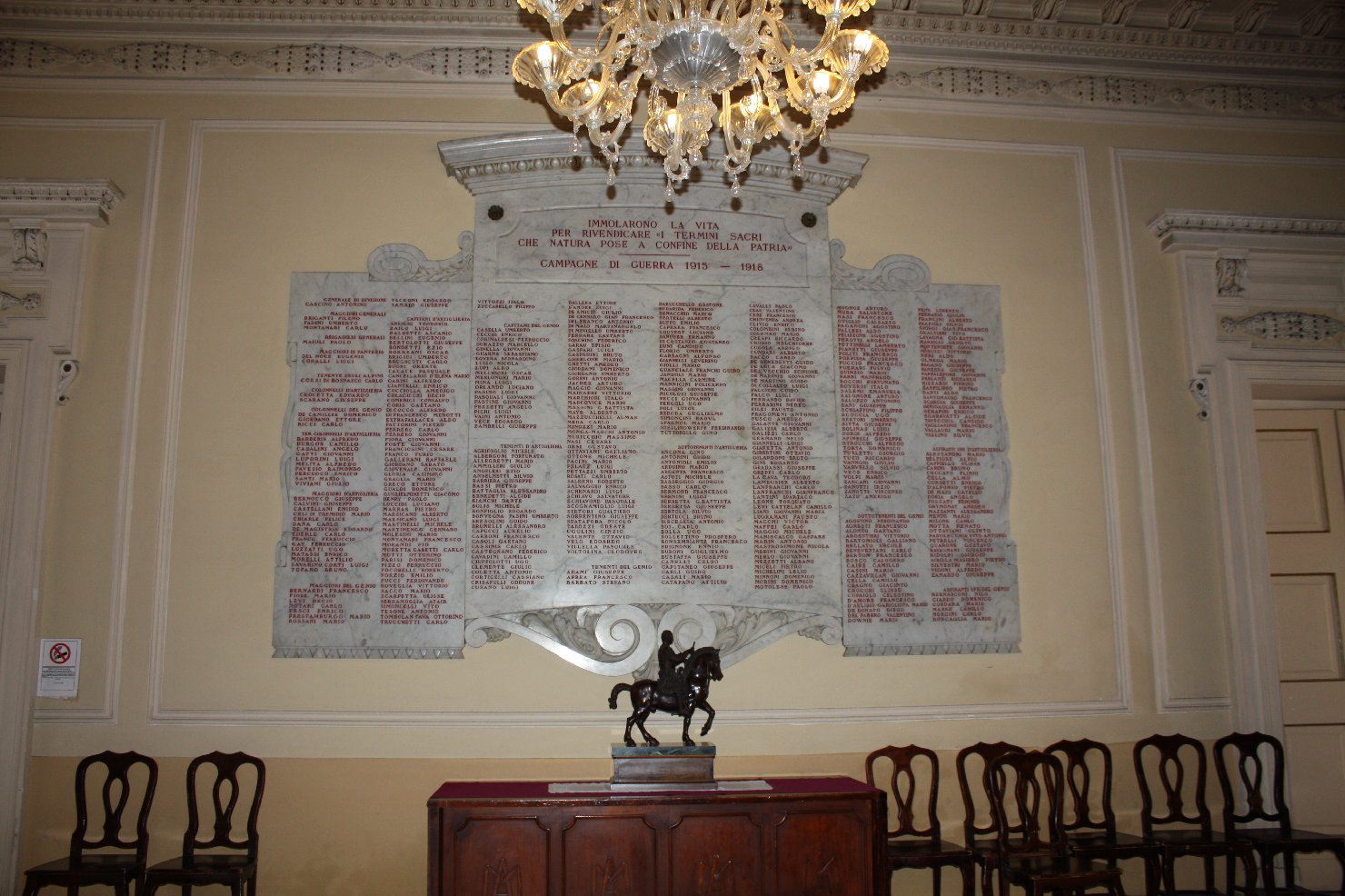 lapide commemorativa ai caduti - bottega modenese (sec. XX)