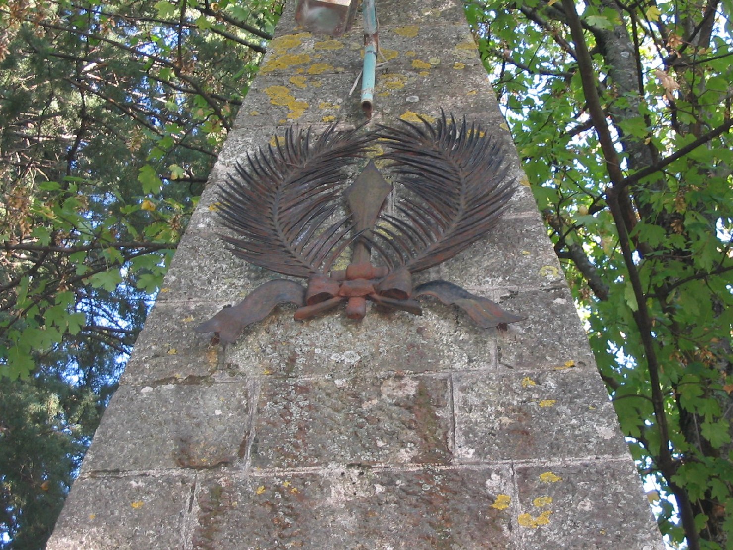 trionfo delle armi (monumento ai caduti - ad obelisco) - ambito bolognese-emiliano (prima metà sec. XX)