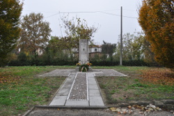 monumento ai caduti - a stele - ambito ferrarese (sec. XX)