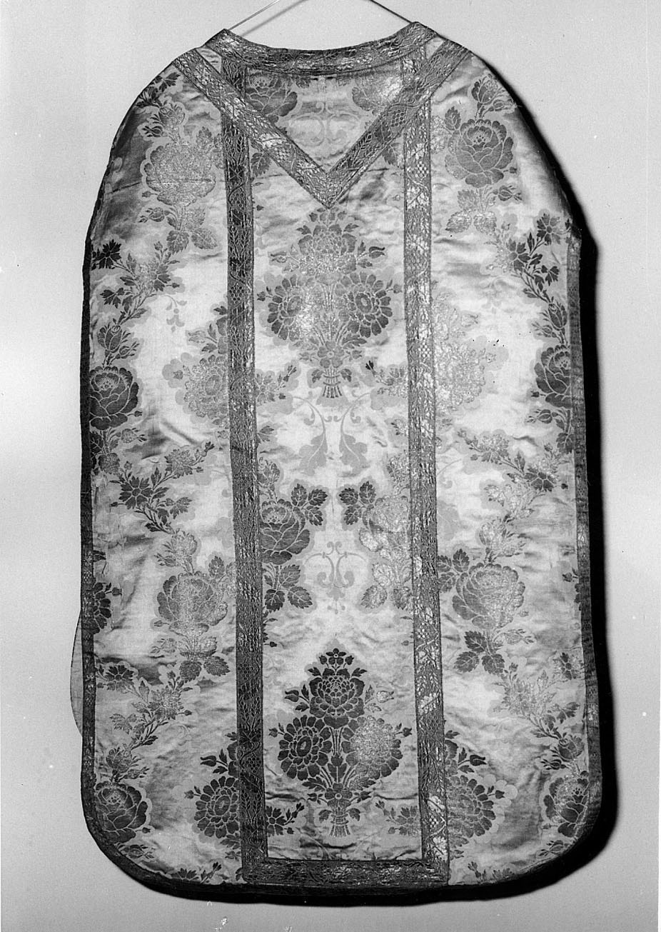 paramento liturgico, insieme - manifattura italiana (secondo quarto sec. XIX)