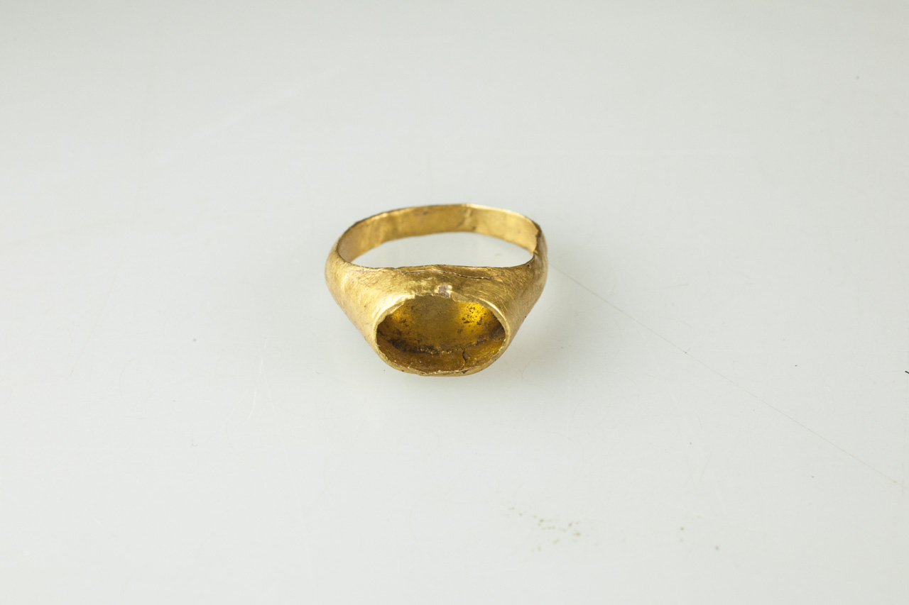 anello, Guiraud tipo 2a - produzione locale (Età romana imperiale)