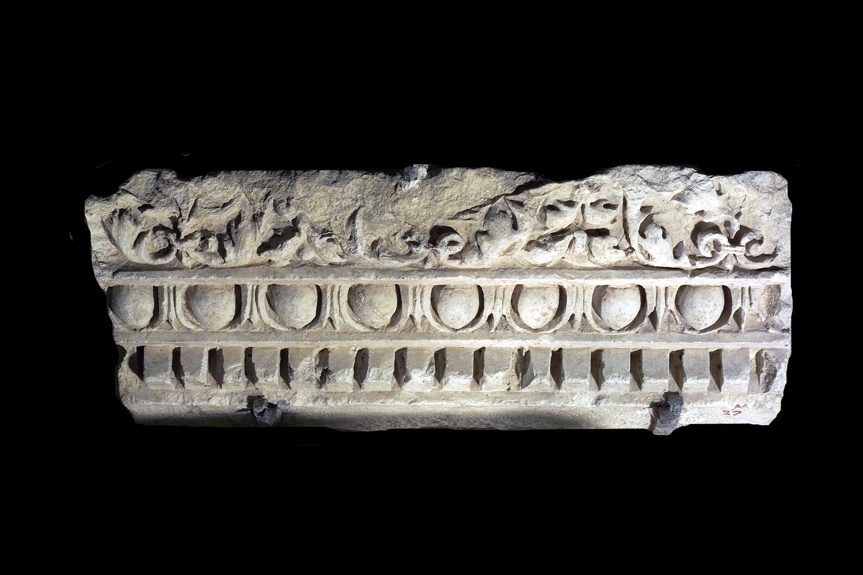 architrave/ frammento - produzione locale (Età romana imperiale)