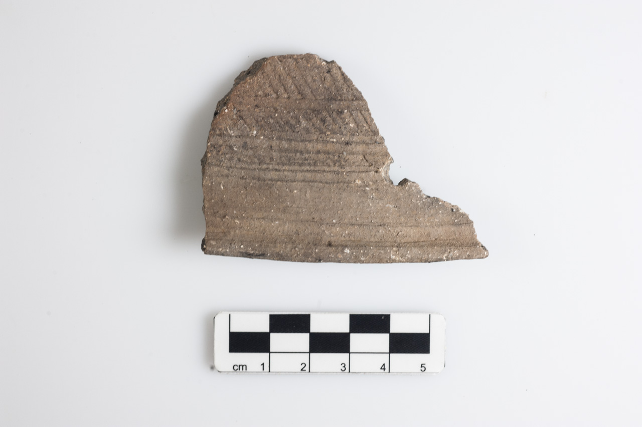 catino - produzione locale (Basso Medioevo)