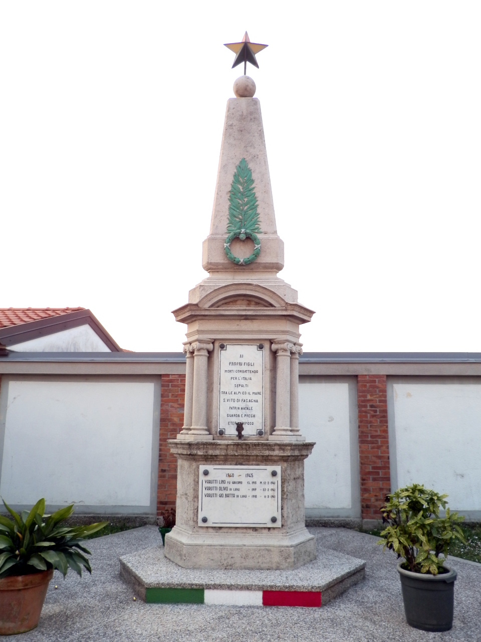 soggetto assente (monumento ai caduti - ad obelisco, opera isolata) - ambito friulano (primo quarto XX)