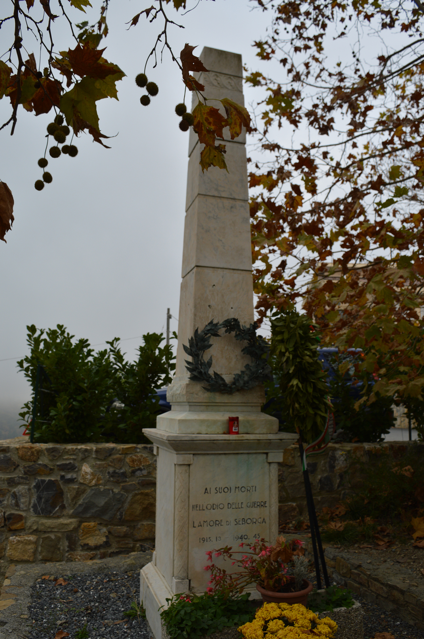 nessun soggetto (monumento ai caduti - ad obelisco) - bottega ligure (XX)