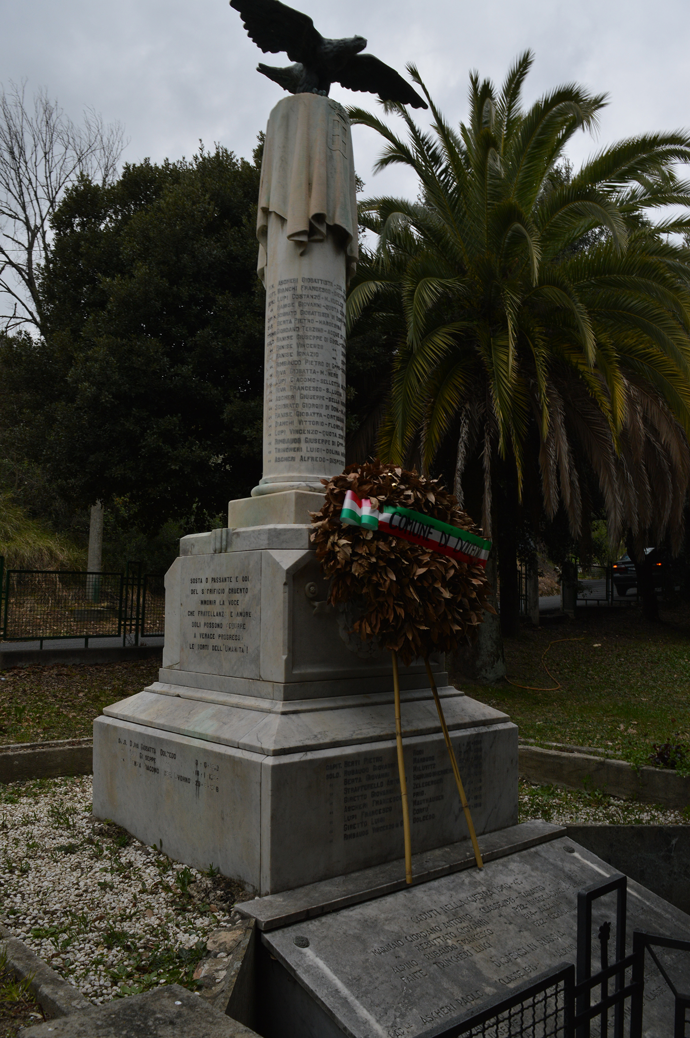 monumento ai caduti - a colonna, opera isolata di Francesco Guglielmo (attribuito) (prima metà XX)