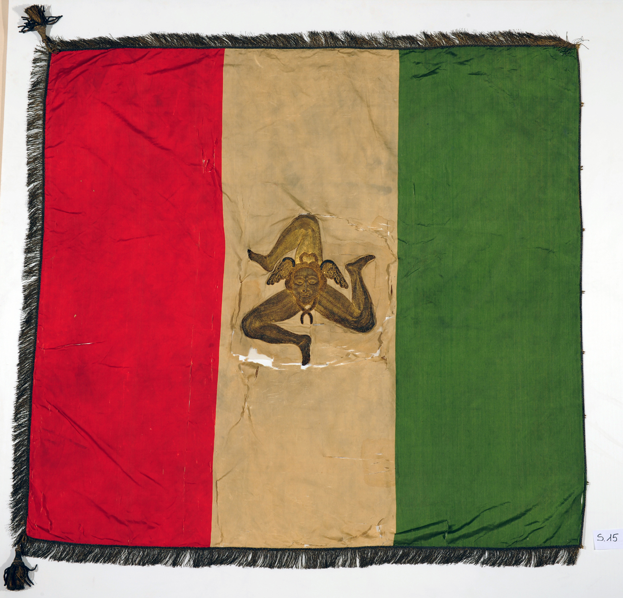 soggetto assente (bandiera) - manifattura siciliana (metà sec. XIX)