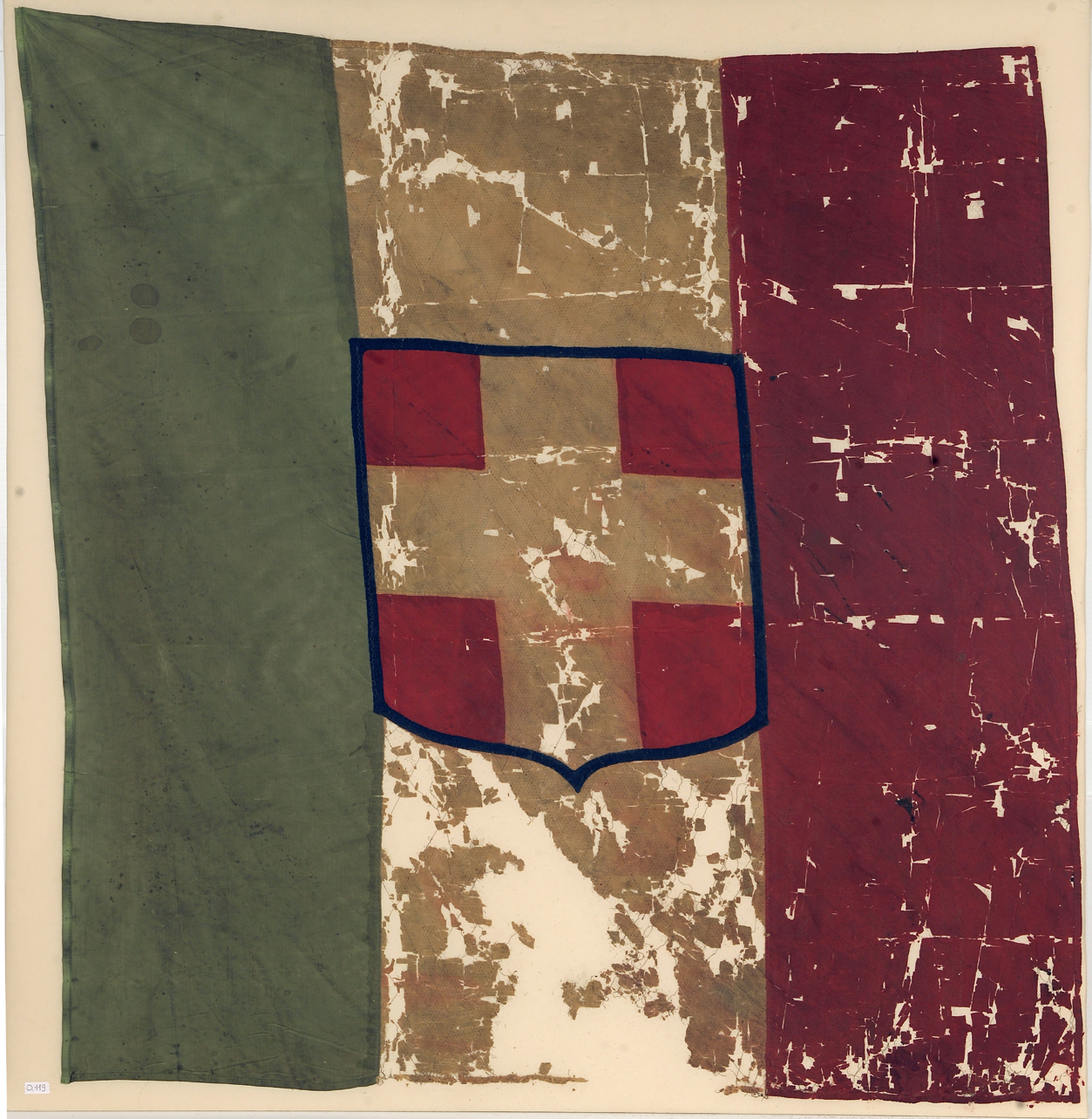 soggetto assente (bandiera, insieme) - manifattura emiliana (terzo quarto sec. XIX)