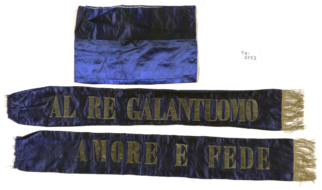 soggetto assente (bandiera, insieme) - manifattura italiana (terzo quarto sec. XIX)