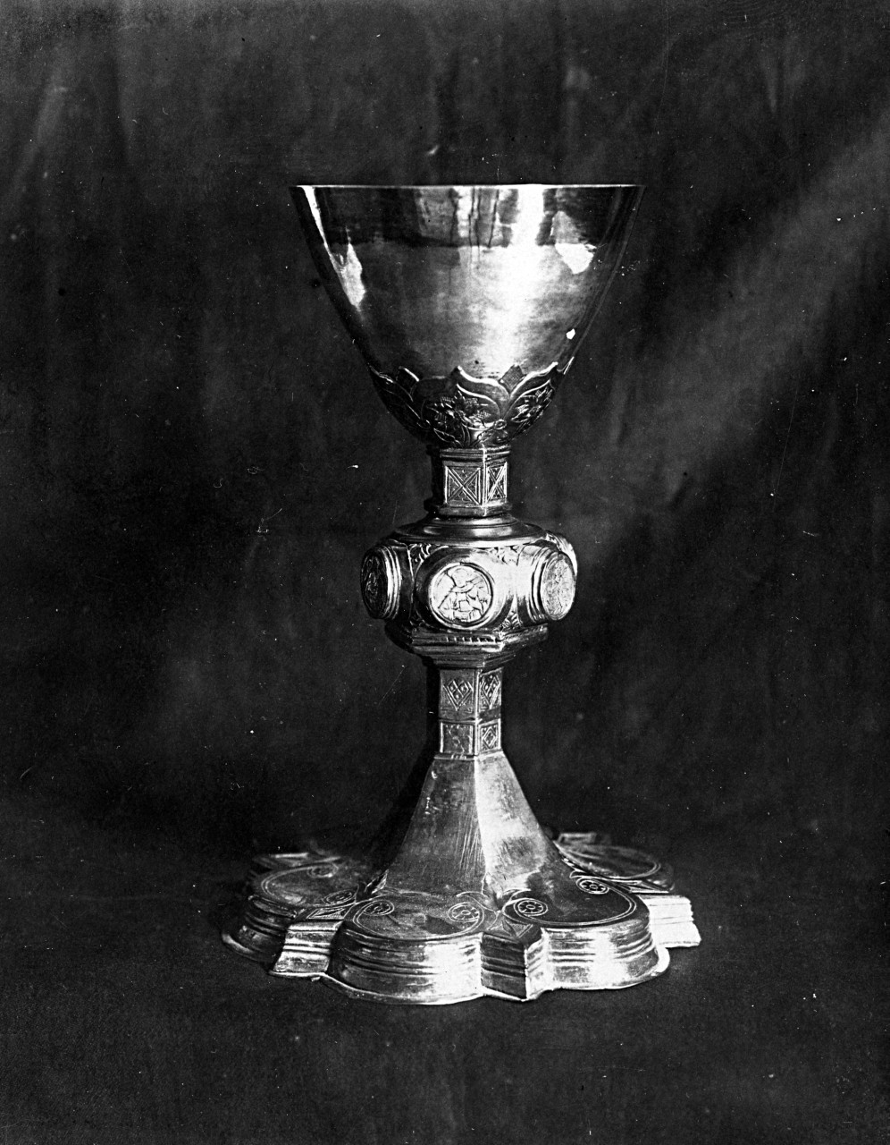 Arezzo - Museo Diocesano - Calice (negativo) di Gabinetto fotografico del Polo Museale Fiorentino (laboratorio) - ambito aretino (primo quarto XX)