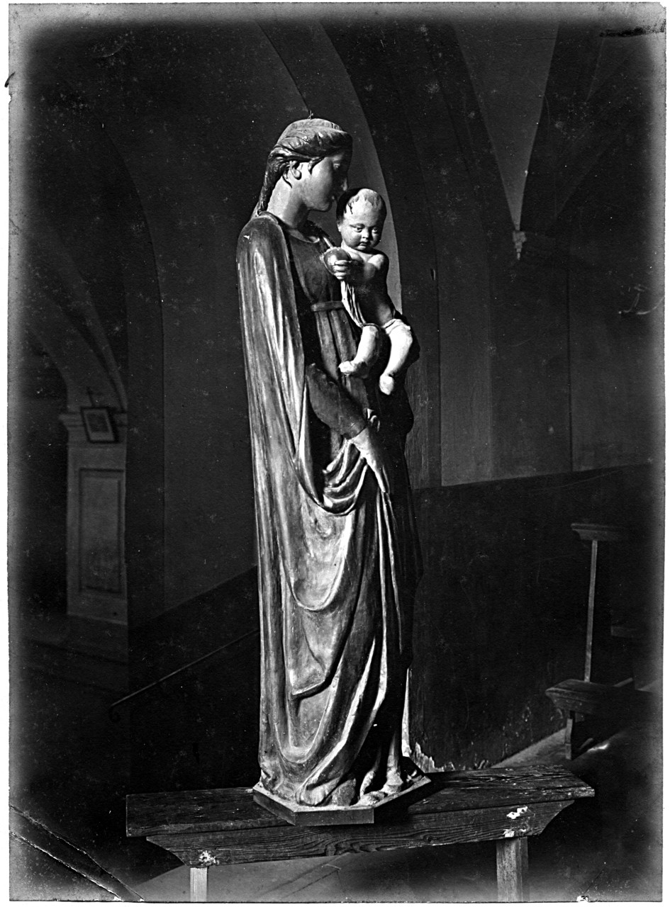 Bibbiena - Chiesa di Santa Maria del Sasso - Cripta - Madonna del Buio; statua di legno (negativo) di Donatello (scuola), Gabinetto fotografico del Polo Museale Fiorentino (laboratorio) (primo quarto XX)